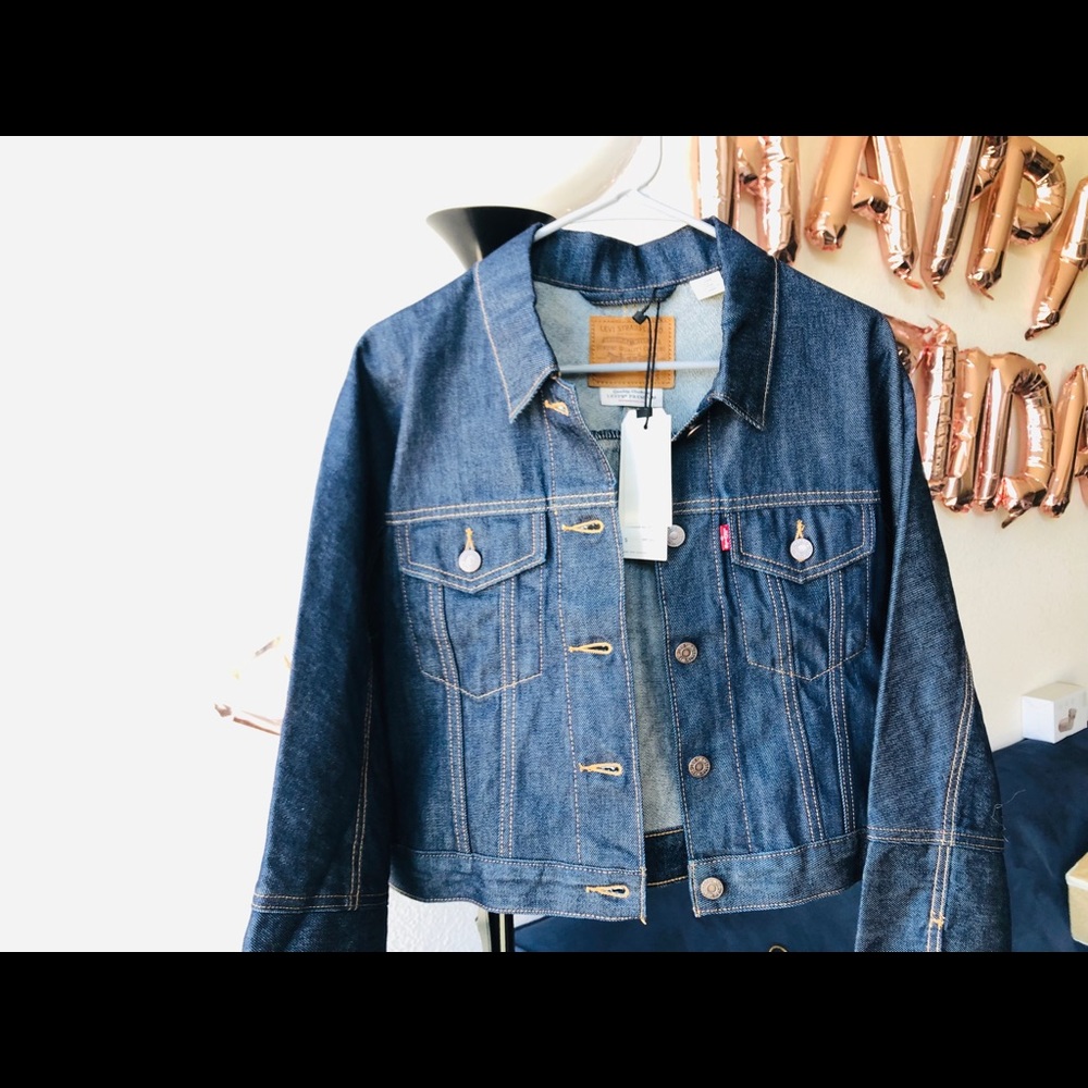 Levis Crop Jacket
